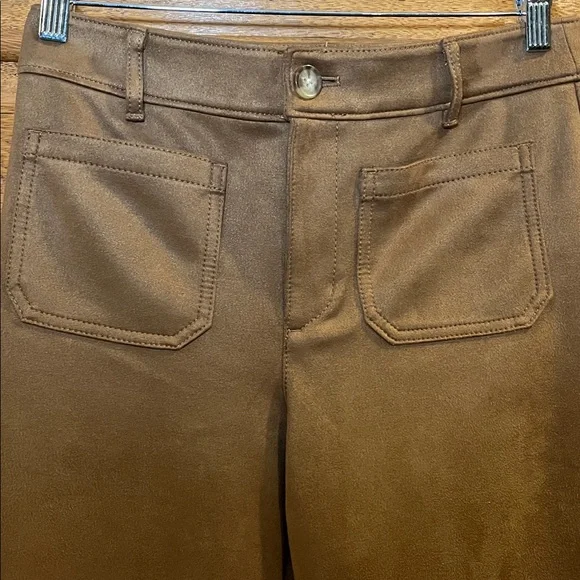 LOFT The Palmer Wide Leg Faux Suede Cropped Pants – Women’s 6P – Brown - Picture 5 of 6